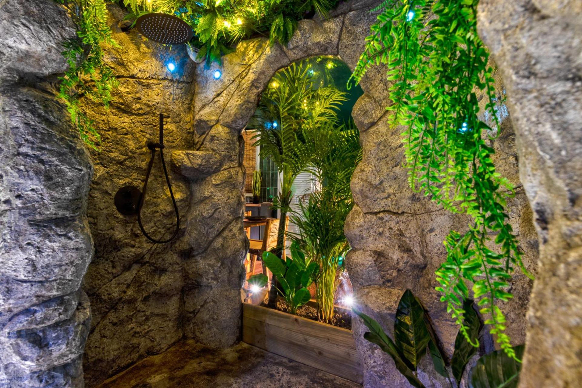 Jungle Love Room Toulouse Buitenkant foto